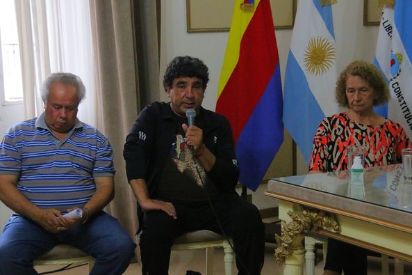 La imagen tiene un atributo ALT vacío; su nombre de archivo es 400434045_664087949228374_1586592099648455368_n.jpg